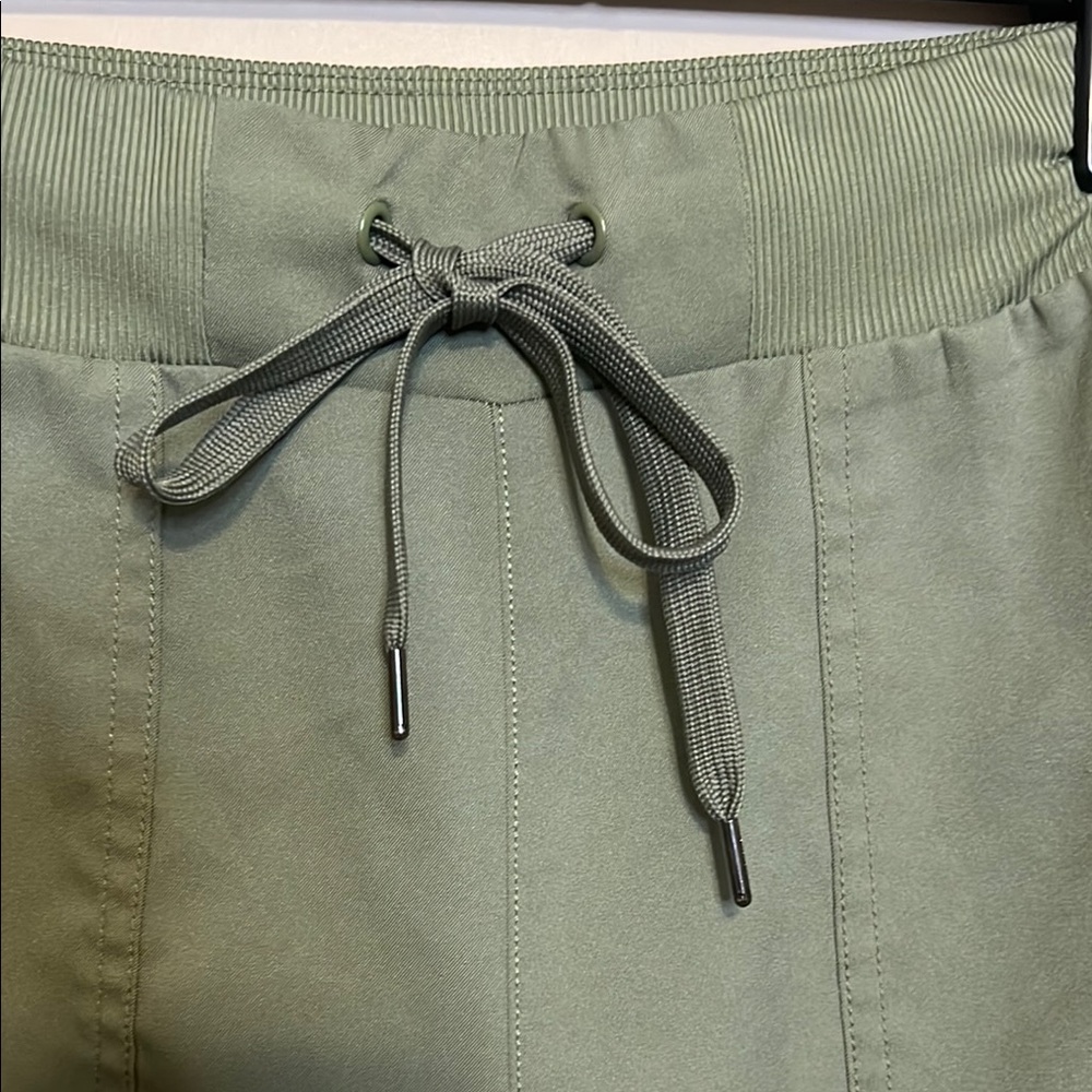 St. John’s Bay Olive Green Drawstring Joggers—size M - Picture 3 of 6